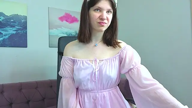 Baby Evalena online show from May 6, 5:25 am