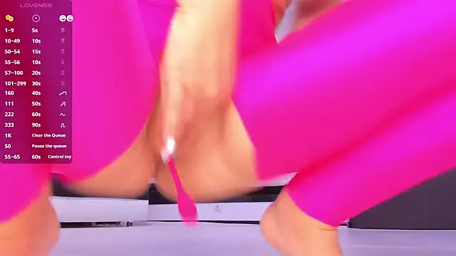 StacyBabe  online show from July 16, 7:14 am