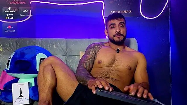 ERIC HARRISON online show from December 18, 2:17 am