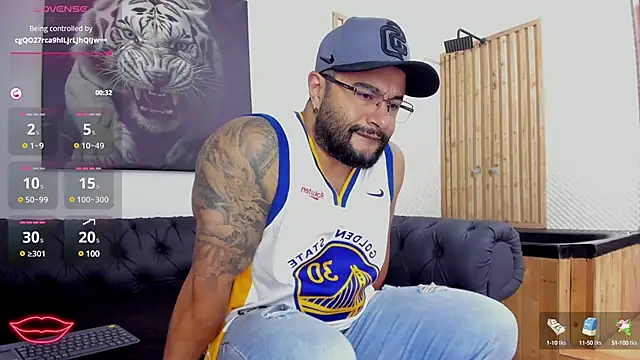 Luke  09 online show from February 27, 11:52 am