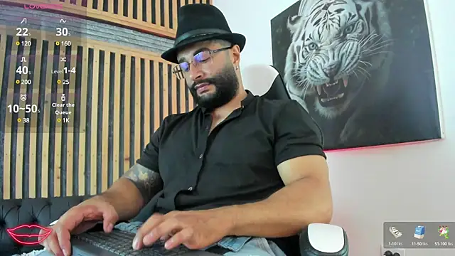 Luke  09 online show from March 4, 1:28 pm