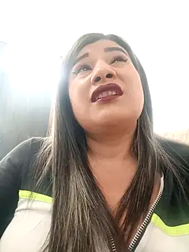 Hannahcandyy online show from November 22, 9:36 pm