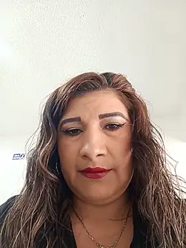 Snapshot of Hannahcandyy chatting on August 1, 3:55 pm Hannahcandyy online show from August 1, 3:55 pm