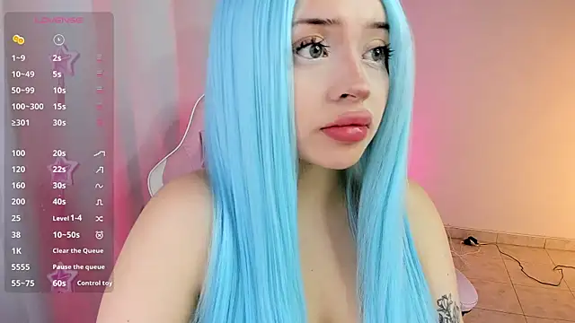 Kendall Bunnyy online show from June 13, 8:29 pm