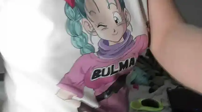 Snapshot of micaelajones chatting on February 20, 1:51 pm micaelajones online show from February 20, 1:51 pm