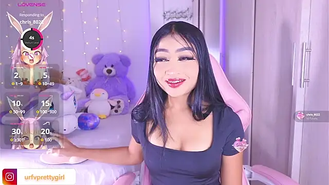 urfavprettygirl online show from May 30, 8:55 am
