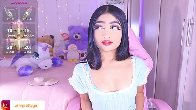 urfavprettygirl online show from July 18, 8:51 am