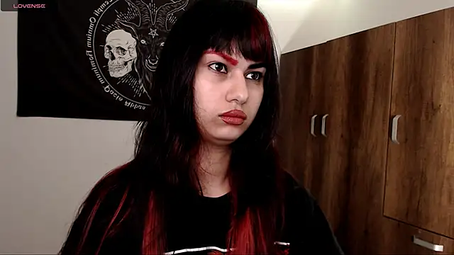 Little-Lucifer online show from June 3, 1:52 am