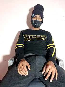 Snapshot of Fucker_boy_1 chatting on December 30, 3:57 pm Fucker boy 1 online show from December 30, 3:57 pm