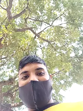 Snapshot of Fucker_boy_1 chatting on January 11, 6:14 am Fucker boy 1 online show from January 11, 6:14 am