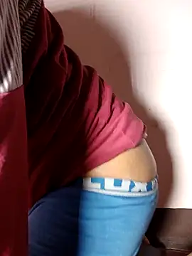 Snapshot of Fucker_boy_1 chatting on January 19, 11:00 pm Fucker boy 1 online show from January 19, 11:00 pm