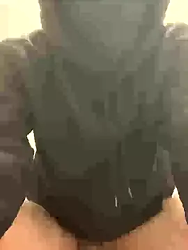 Snapshot of zhdiwbwnxi chatting on December 4, 6:01 am zhdiwbwnxi online show from December 4, 6:01 am