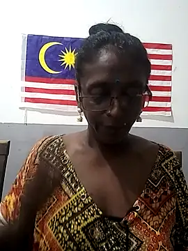 mamakarma1403 online show from October 23, 2:27 pm