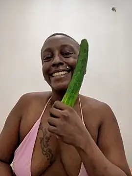 mamakarma1403 online show from June 2, 1:07 am