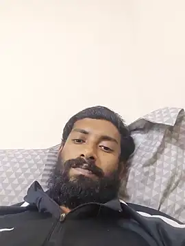 Snapshot of tamilbull07 chatting on May 27, 6:05 pm tamilbull07 online show from May 27, 6:05 pm