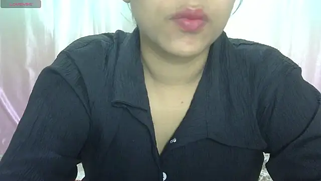 Preeti-Sexy online show from March 19, 6:17 am