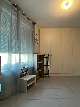 Snapshot of tiou72 chatting on March 12, 2:23 pm tiou72 online show from March 12, 2:23 pm