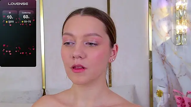 Snapshot of AliceBrayan chatting on February 20, 11:31 am AliceBrayan online show from February 20, 11:31 am