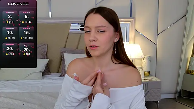 Snapshot of AliceBrayan chatting on February 22, 11:57 am AliceBrayan online show from February 22, 11:57 am