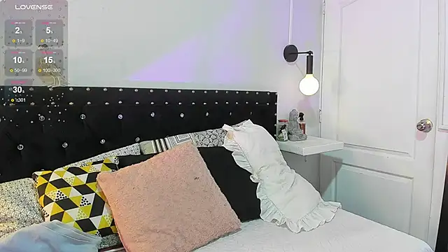 Ghosty Doll online show from February 17, 8:15 pm