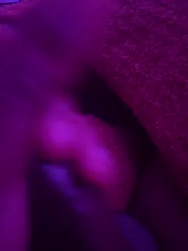 Snapshot of Rastamanzigy22 chatting on November 9, 3:16 am Rastamanzigy22 online show from November 9, 3:16 am