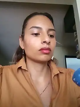 Snapshot of mykaelahoney chatting on September 24, 7:06 pm mykaelahoney online show from September 24, 7:06 pm