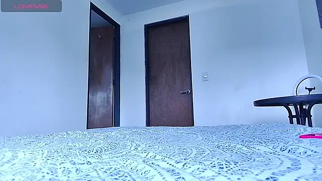 bellatrix25 online show from December 20, 5:31 pm