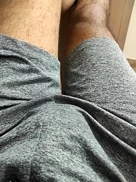 Snapshot of yoyokakshay_1996 chatting on February 16, 4:21 pm yoyokakshay 1996 online show from February 16, 4:21 pm