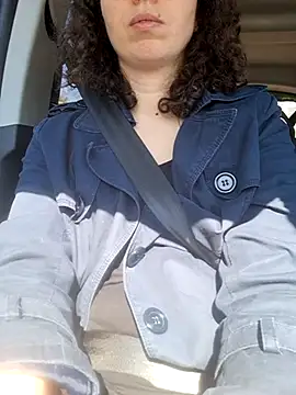 Snapshot of lillinalanes chatting on March 19, 10:11 am lillinalanes online show from March 19, 10:11 am