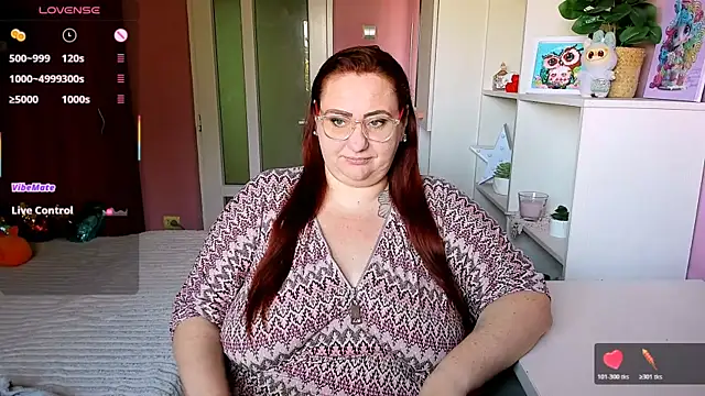 Snapshot of lovely_adelle chatting on November 21, 8:35 am lovely adelle online show from November 21, 8:35 am