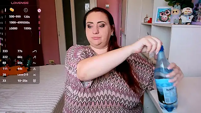 Snapshot of lovely_adelle chatting on November 23, 9:53 am lovely adelle online show from November 23, 9:53 am