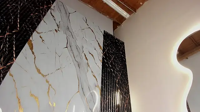 ebony hot1 online show from February 9, 2:10 pm