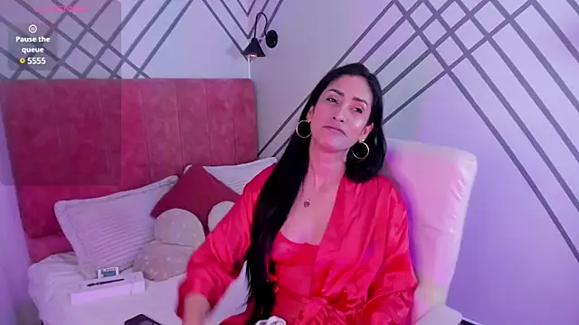 Snapshot of Janne_lee chatting on December 6, 12:12 am Janne lee online show from December 6, 12:12 am