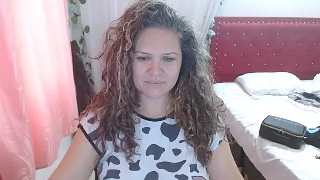 helenca43 online show from November 11, 11:10 am