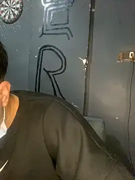 Snapshot of YawlingJingoist chatting on November 20, 12:16 pm YawlingJingoist online show from November 20, 12:16 pm