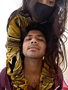 Snapshot of riya190 chatting on January 16, 6:01 pm riya190 online show from January 16, 6:01 pm