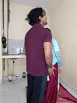 Snapshot of riya190 chatting on February 14, 6:15 pm riya190 online show from February 14, 6:15 pm