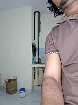 Snapshot of riya190 chatting on February 19, 6:26 pm riya190 online show from February 19, 6:26 pm