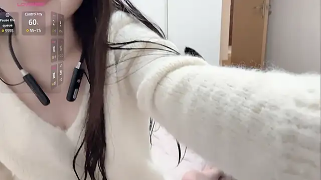 Sweet-Angel999 online show from February 18, 1:55 pm