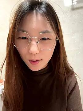 Sweet-Angel999 online show from January 9, 7:15 pm