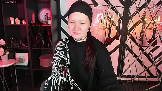 Lily Moonlight online show from February 27, 8:14 am