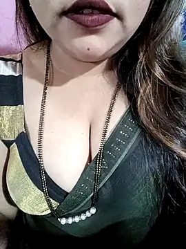 Beautyy38 online show from February 2, 3:16 am