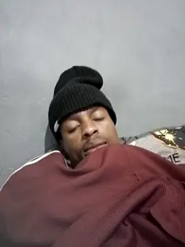 Snapshot of Amazea24 chatting on November 12, 8:30 pm Amazea24 online show from November 12, 8:30 pm