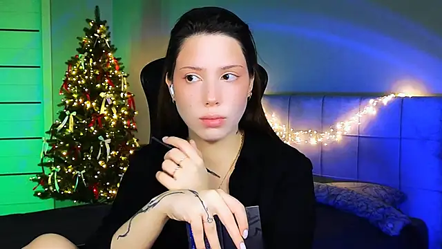 Snapshot of Stacy_Gonzales_ chatting on January 4, 6:19 am Stacy Gonzales online show from January 4, 6:19 am