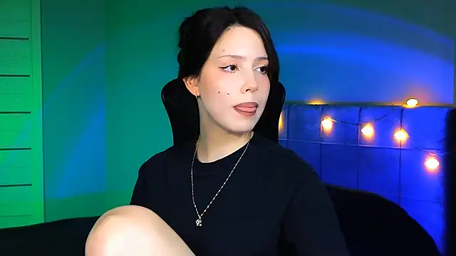 Snapshot of Stacy_Gonzales_ chatting on February 1, 9:21 am Stacy Gonzales online show from February 1, 9:21 am