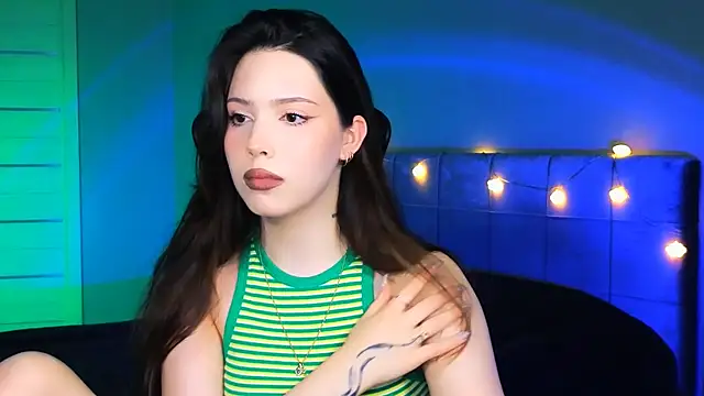 Snapshot of Stacy_Gonzales_ chatting on March 13, 9:32 am Stacy Gonzales online show from March 13, 9:32 am