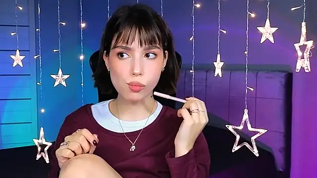 Snapshot of Stacy_Gonzales_ chatting on October 30, 11:33 am Stacy Gonzales online show from October 30, 11:33 am