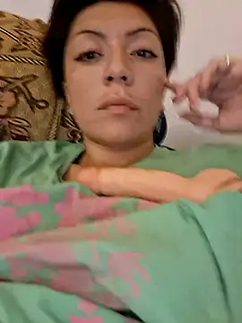 Snapshot of VenomKushx chatting on March 5, 2:07 am VenomKushx online show from March 5, 2:07 am