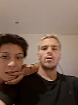 Snapshot of VenomKushx chatting on March 14, 11:43 pm VenomKushx online show from March 14, 11:43 pm