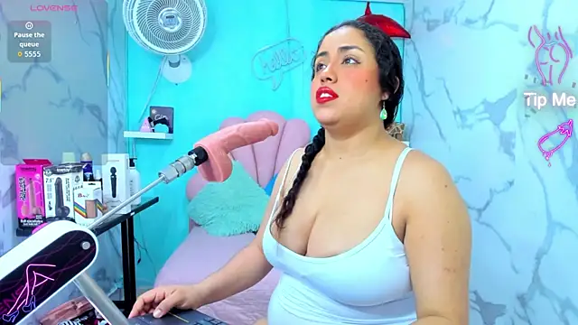 cristal horny19 online show from July 25, 3:04 am